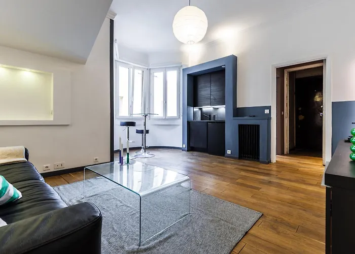 Beau Studio Centre Апартаменты *